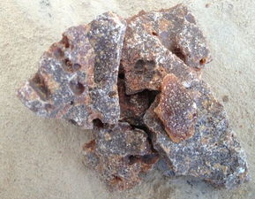 長期大 出口級(jí)優(yōu)質(zhì)電熔鎂砂量